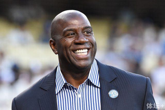 布朗26分绿军轻取开拓者5连胜 魔术大胜公牛