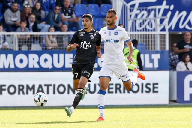 赵继伟26+10张镇麟21分辽宁胜深圳 贺希宁30分